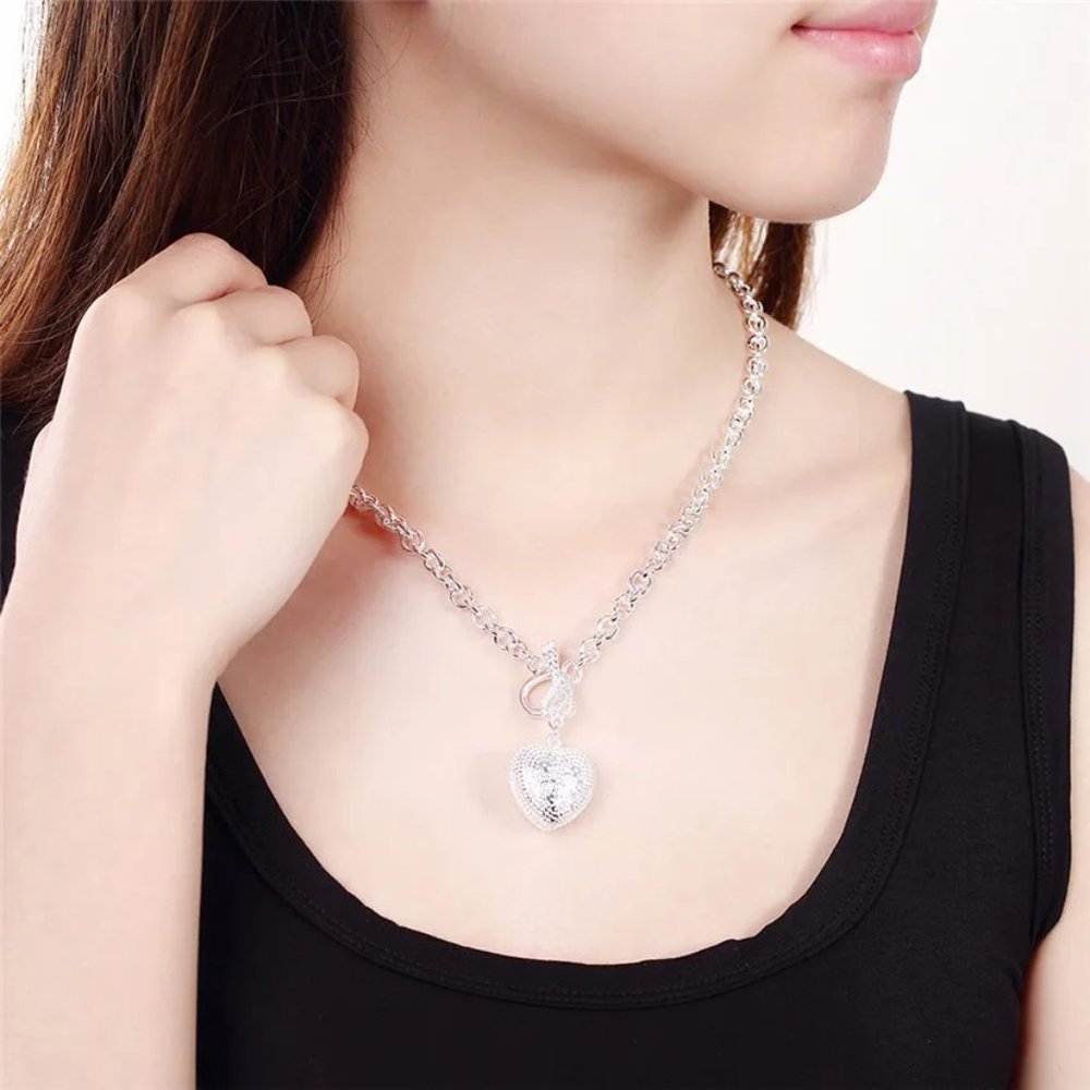18 Inch Heart W/ Key & Toggle Closure Necklace .925 Sterling Silver Stamped - Picture 4 of 6